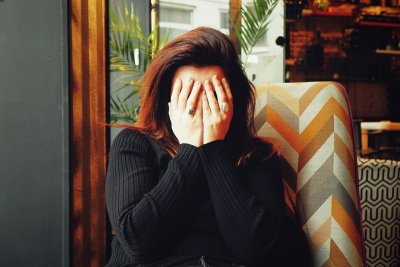 Waarom migraine bij vrouwen zoveel zwaarder uitpakt